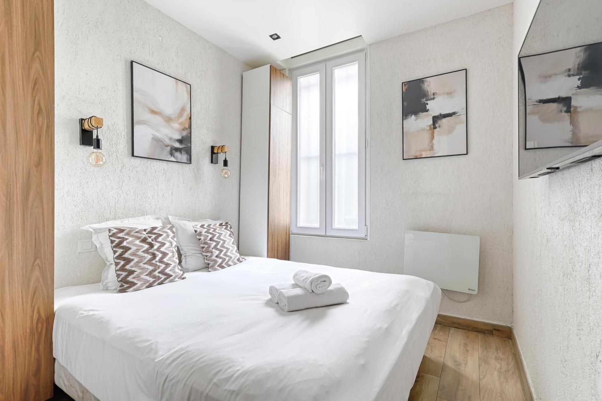 Appartement De Charme 2Br Canal Saint Martin Parigi Esterno foto