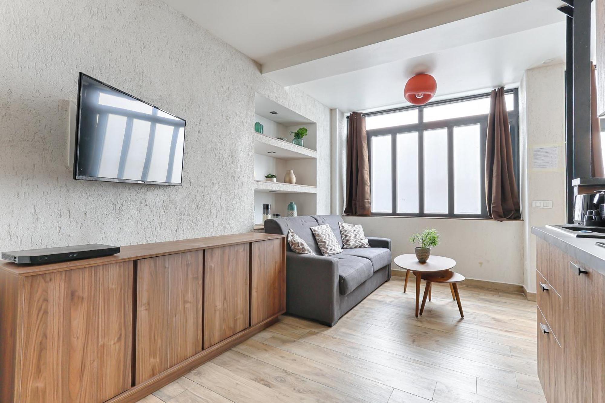 Appartement De Charme 2Br Canal Saint Martin Parigi Esterno foto
