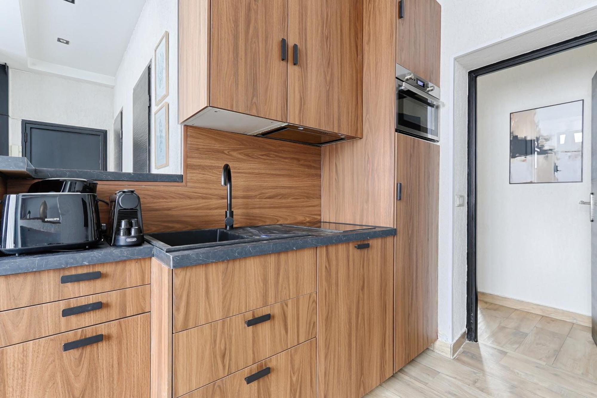 Appartement De Charme 2Br Canal Saint Martin Parigi Esterno foto
